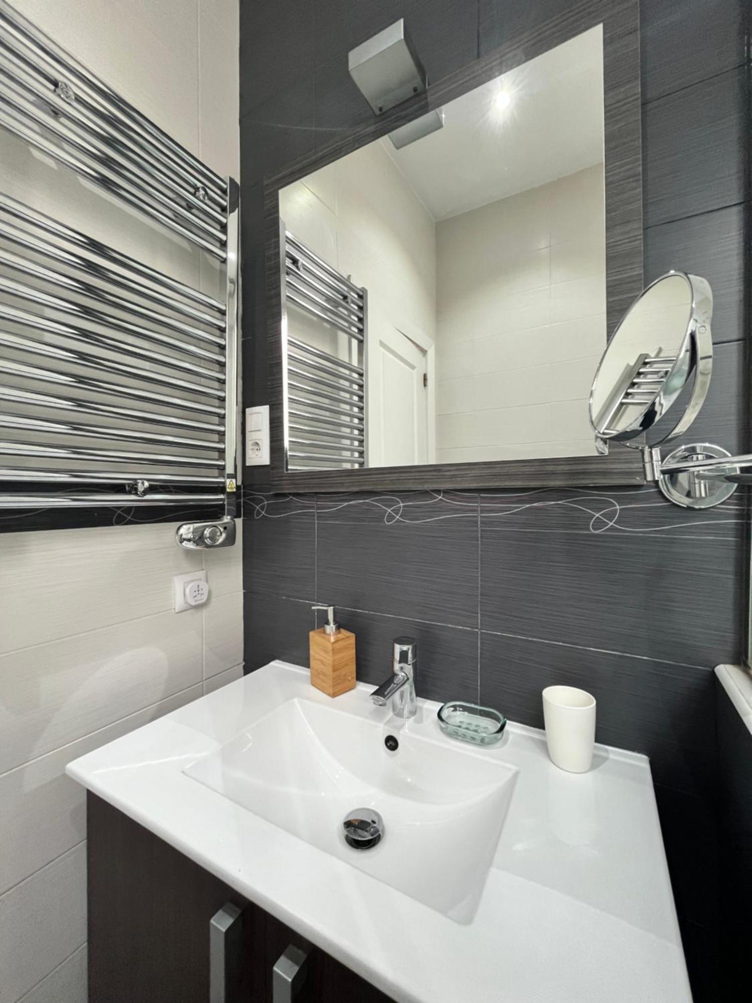Apartament Exclusivo En Sol Exterior Bar Temporal Madryt Zewnętrze zdjęcie